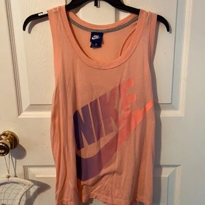 Women’s Athletic Top